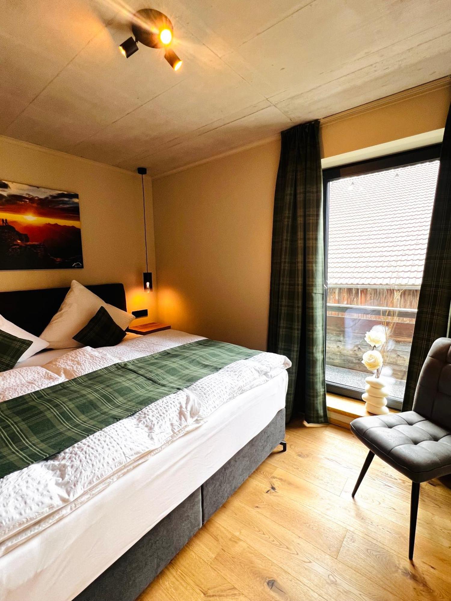 Hoisler'S Appartements Ehrwald Eksteriør bilde